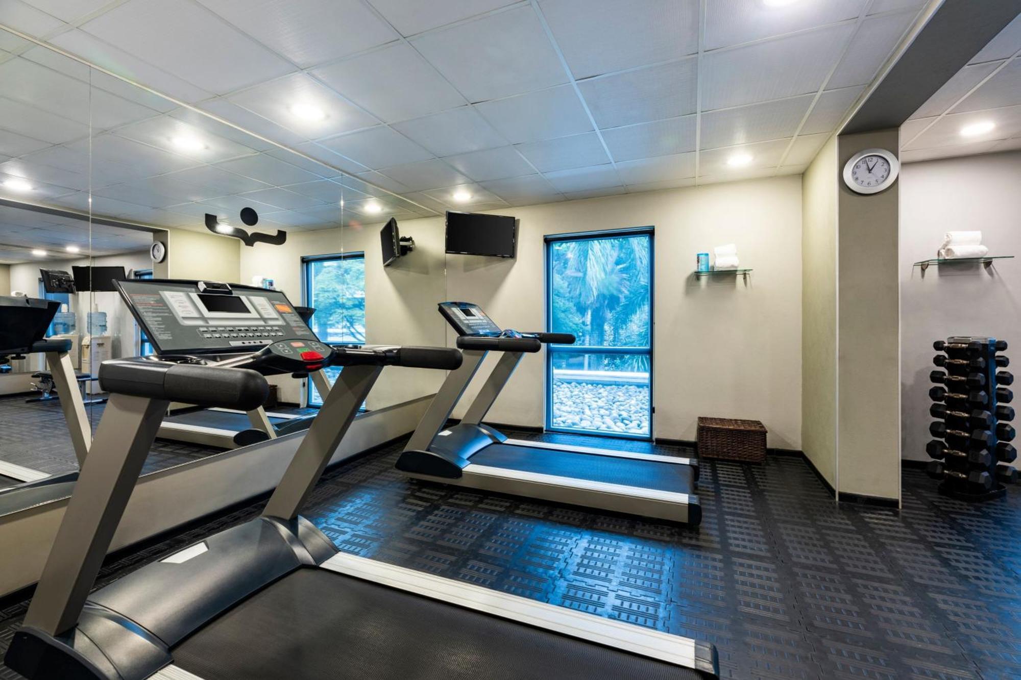 Express By Marriott Colombia Hotel 4*
