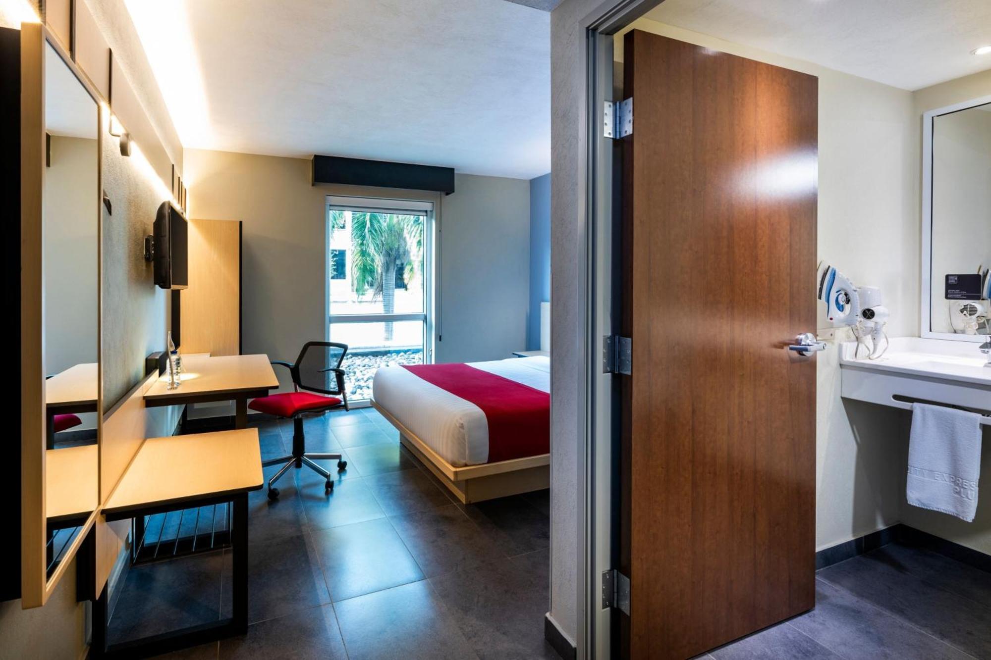 Express By Marriott Colombia Cali