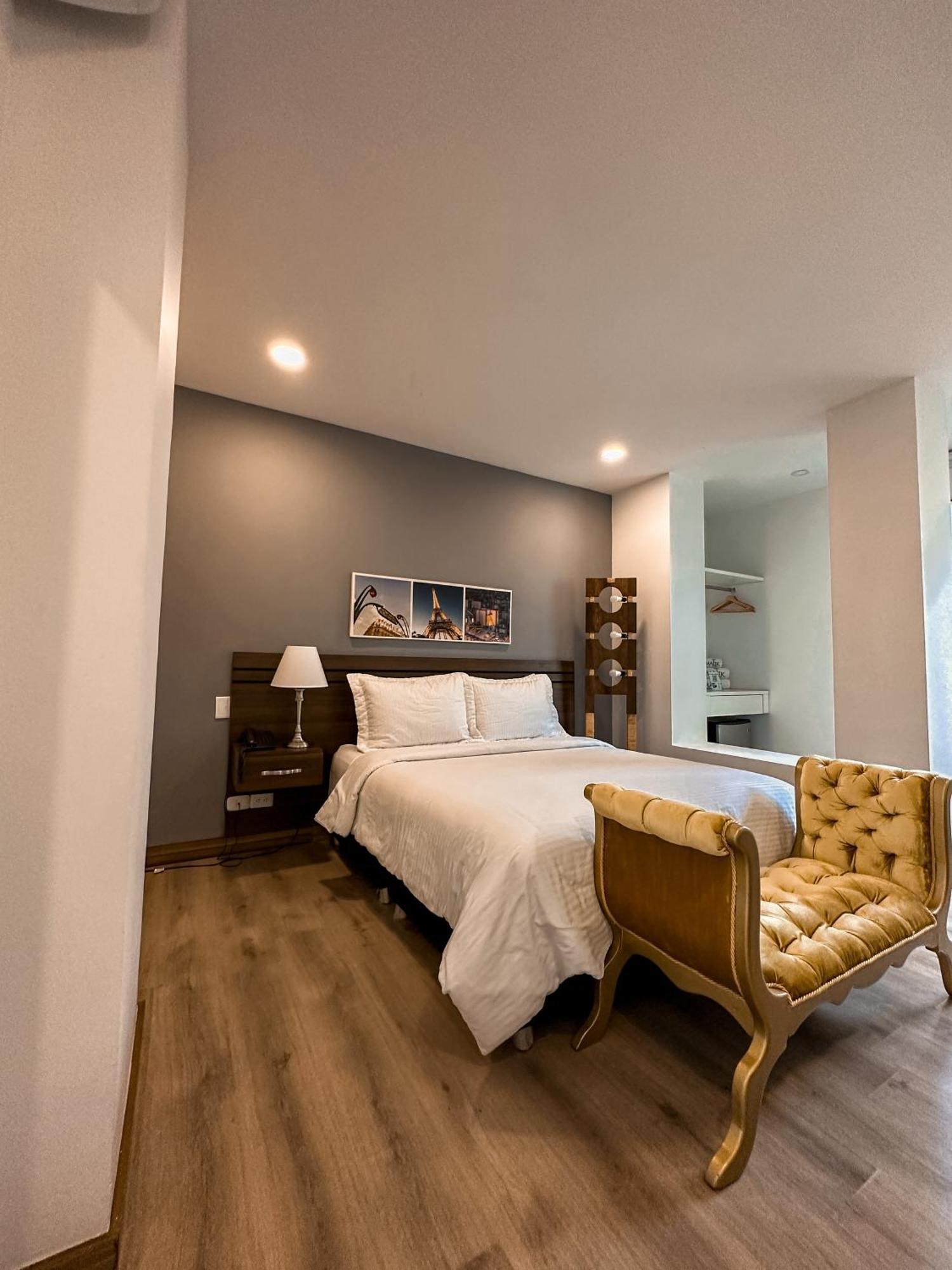 Malik Boutique Hotel 4*