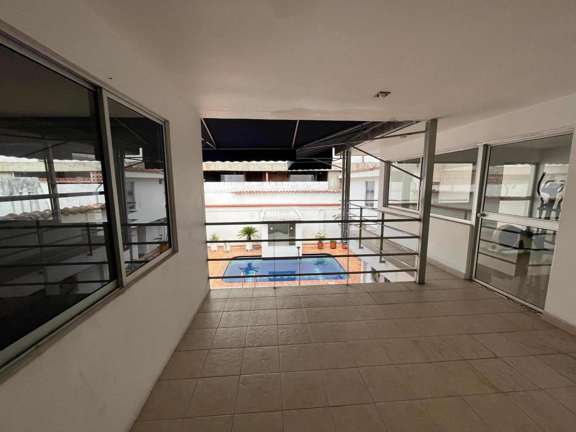 Casa Independiente, Ciudad Jardin * Cali