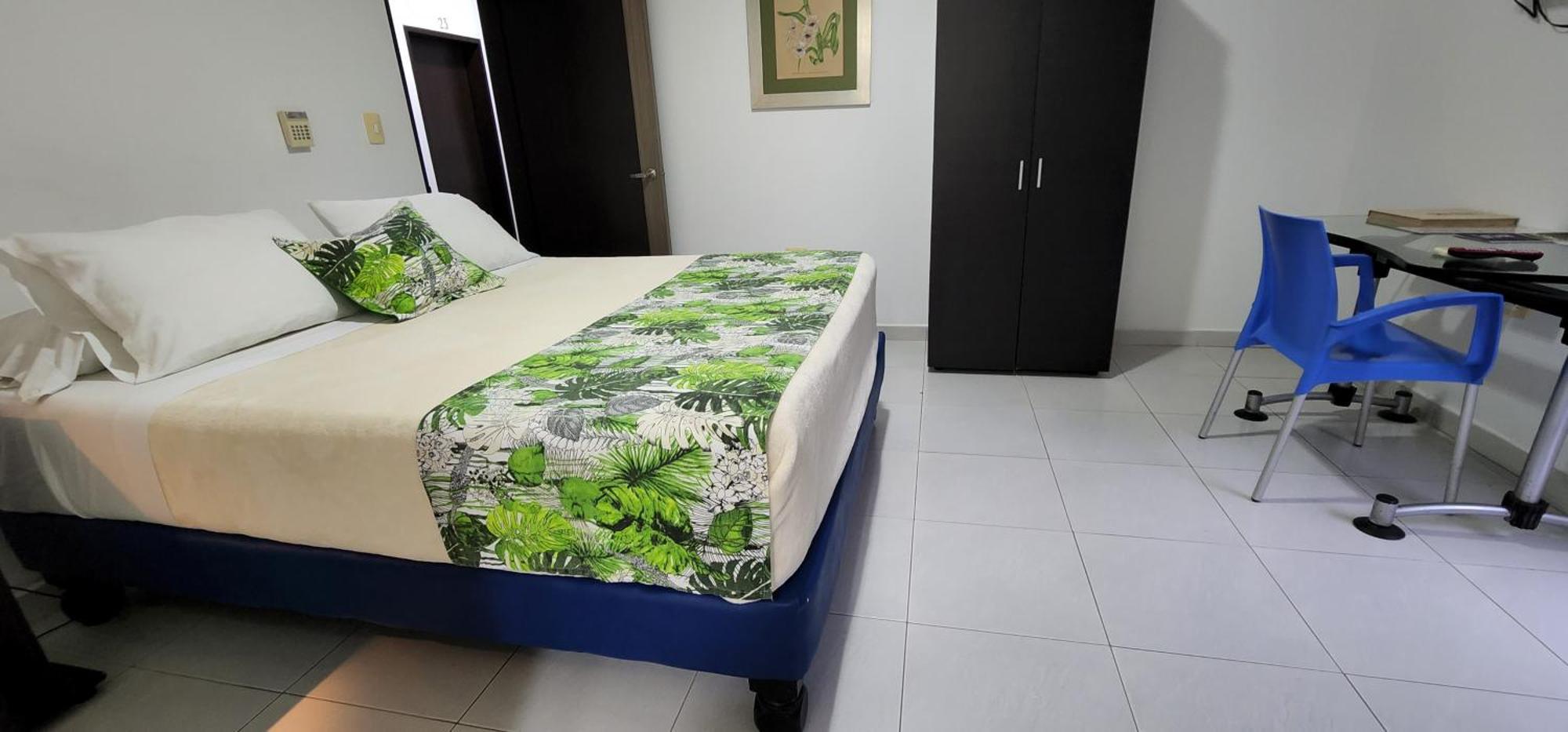 Campestre Santa Monica Pance 4*