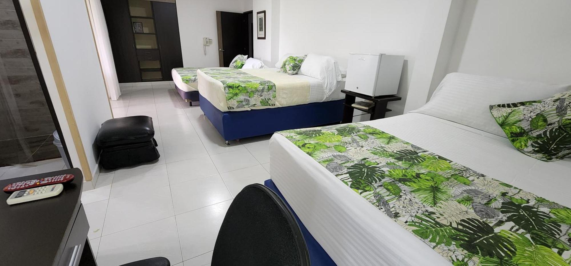 Campestre Santa Monica Pance 4*