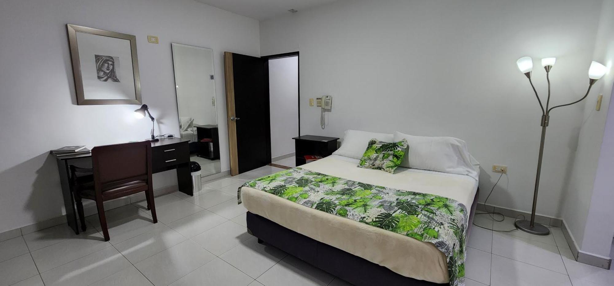 Campestre Santa Monica Pance Hotel
