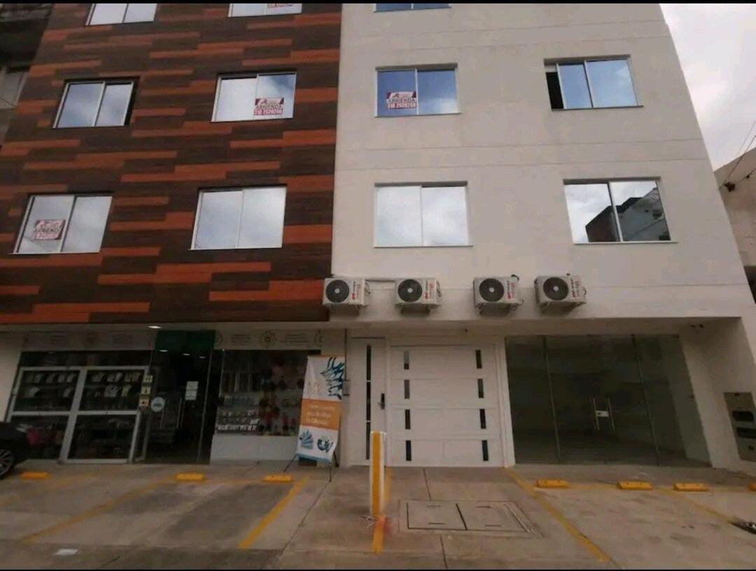 Apartamento Moderno Edifico En El Sur De *