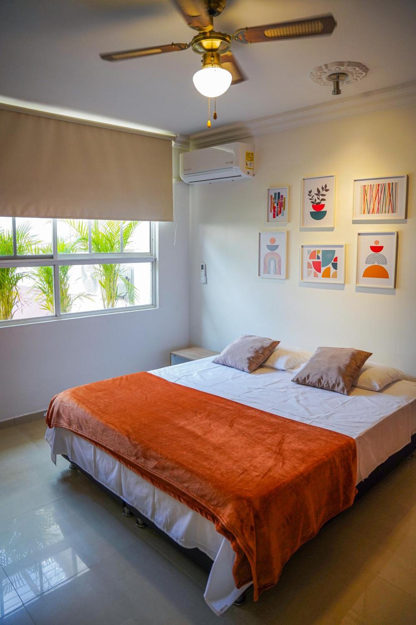 Apto. 4 Personas En Apartamento *