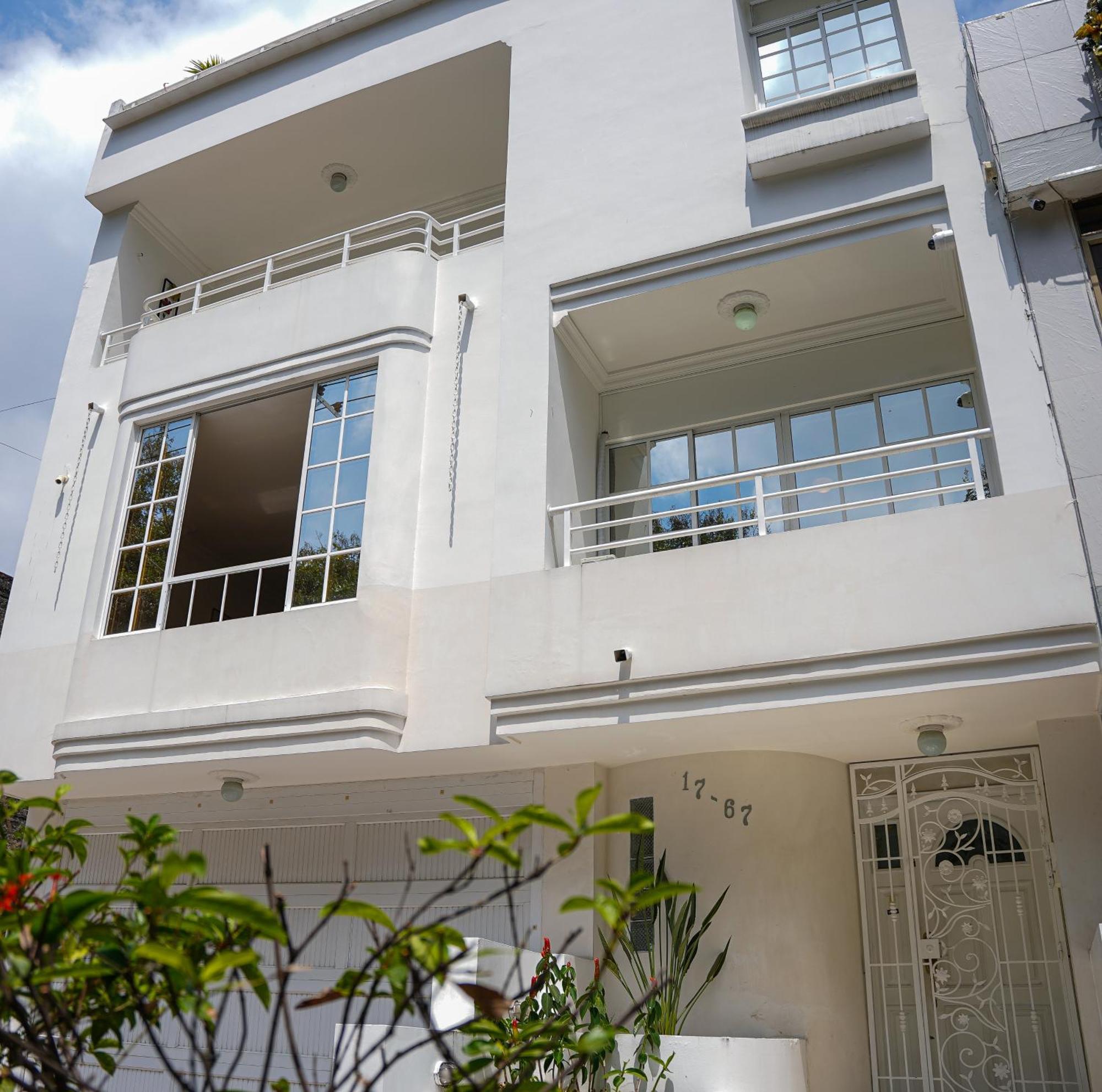 Apto. 4 Personas En Apartamento *