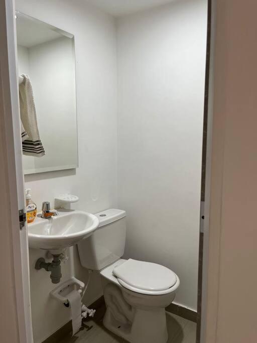 Apartamento Comodo Aparta-estudio *