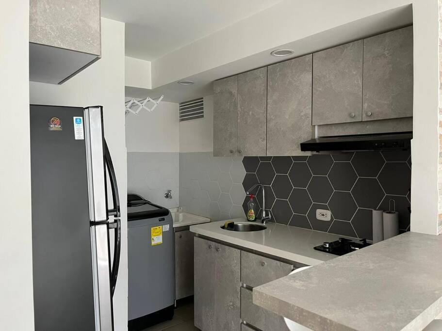 Comodo Aparta-estudio Apartamento *