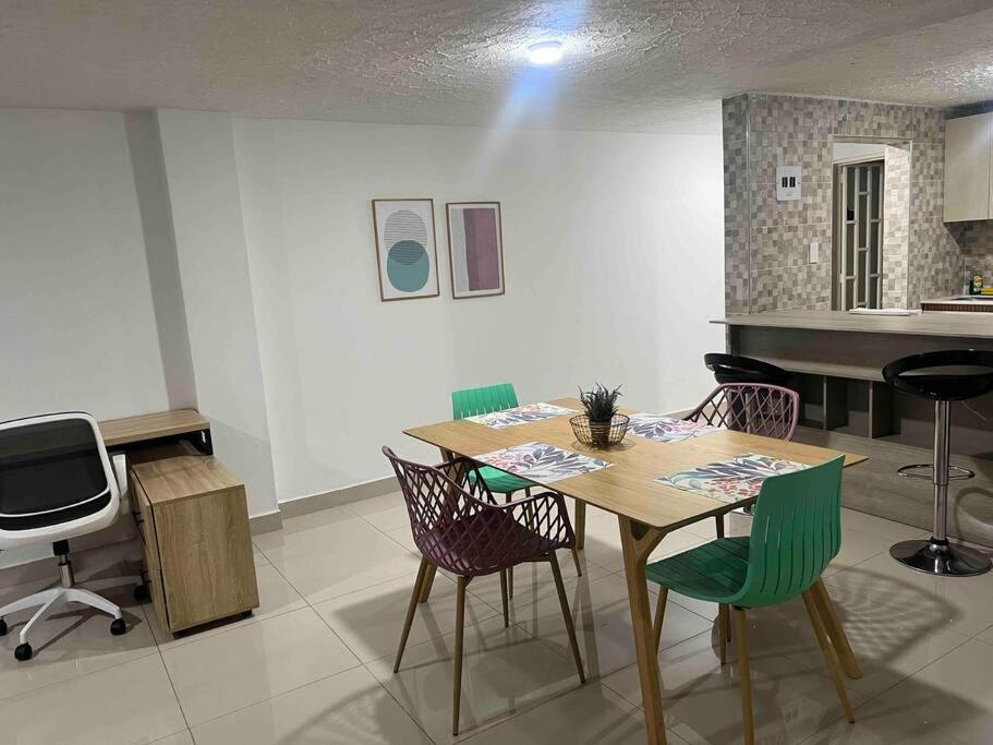 Apto De Lujo 101, 2 Hab 3 Banos Apartamento *