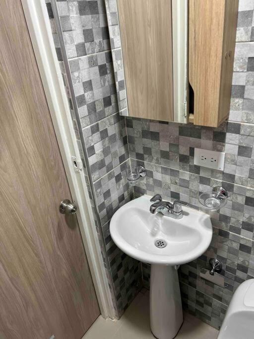 Apto De Lujo 101, 2 Hab 3 Banos Apartamento *