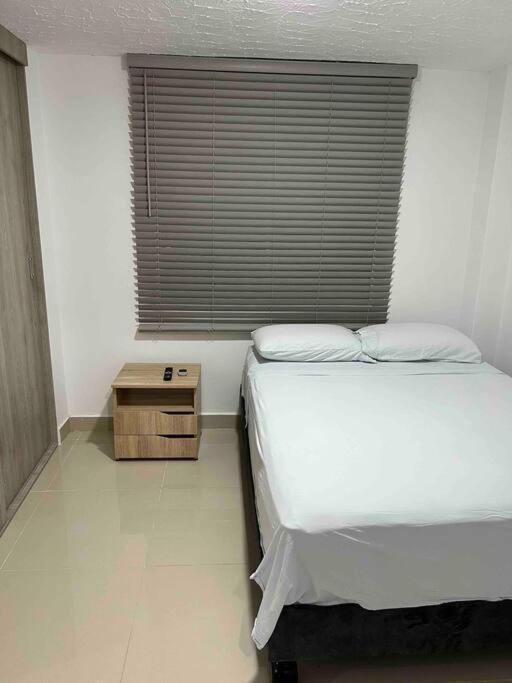 Apartamento Apto De Lujo 101, 2 Hab 3 Banos Cali