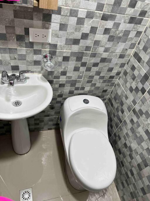 Apto De Lujo 101, 2 Hab 3 Banos Apartamento