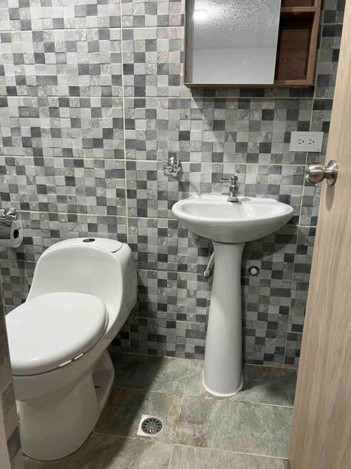 Apto De Lujo 101, 2 Hab 3 Banos Apartamento