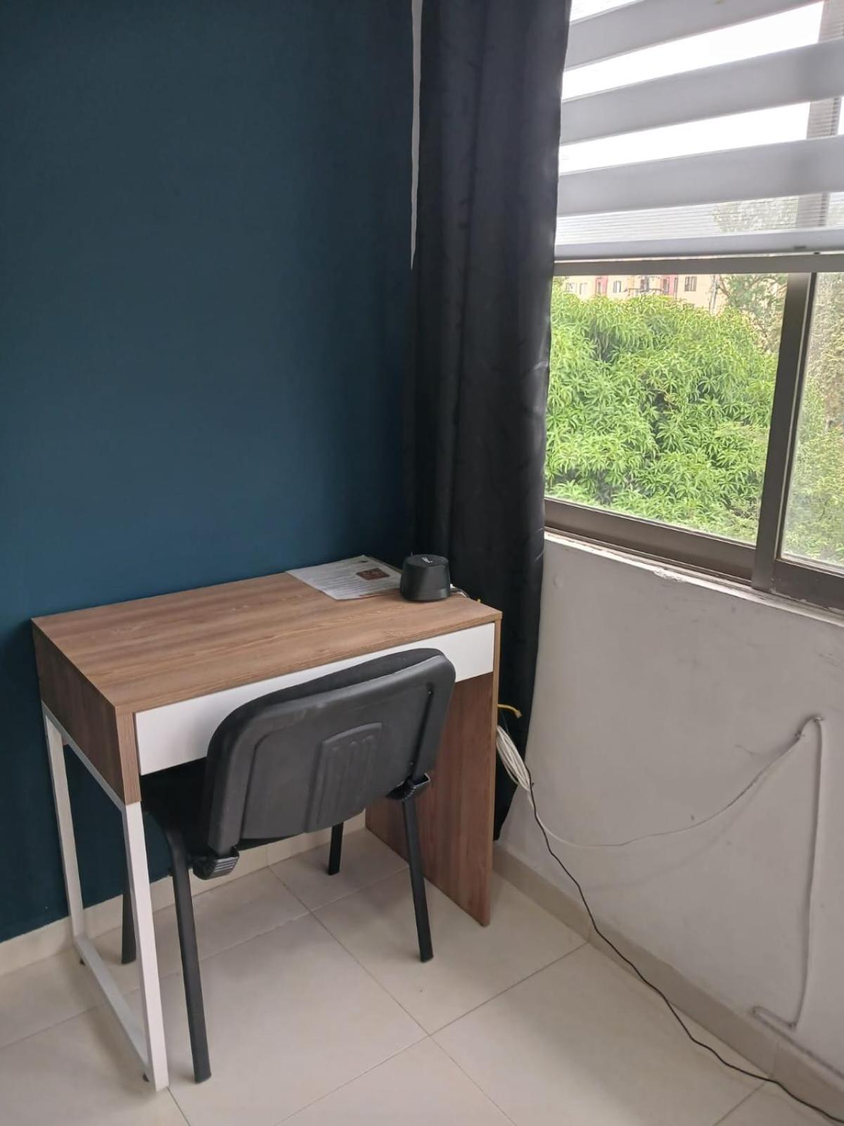 Apartamento Estudio En 3 Piso - Con Todo Lo Necesario Al Norte De La Cali. *