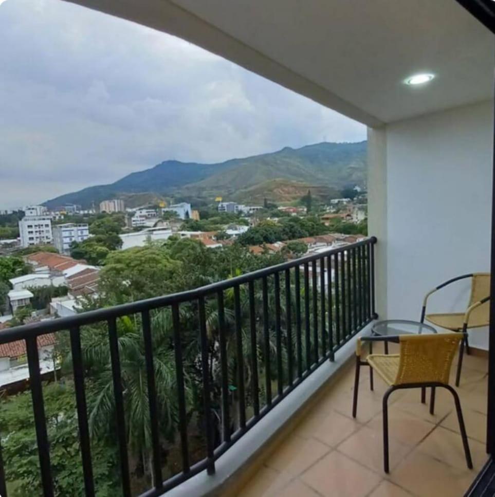 Se Alquila Apartamento Alto Living * Cali