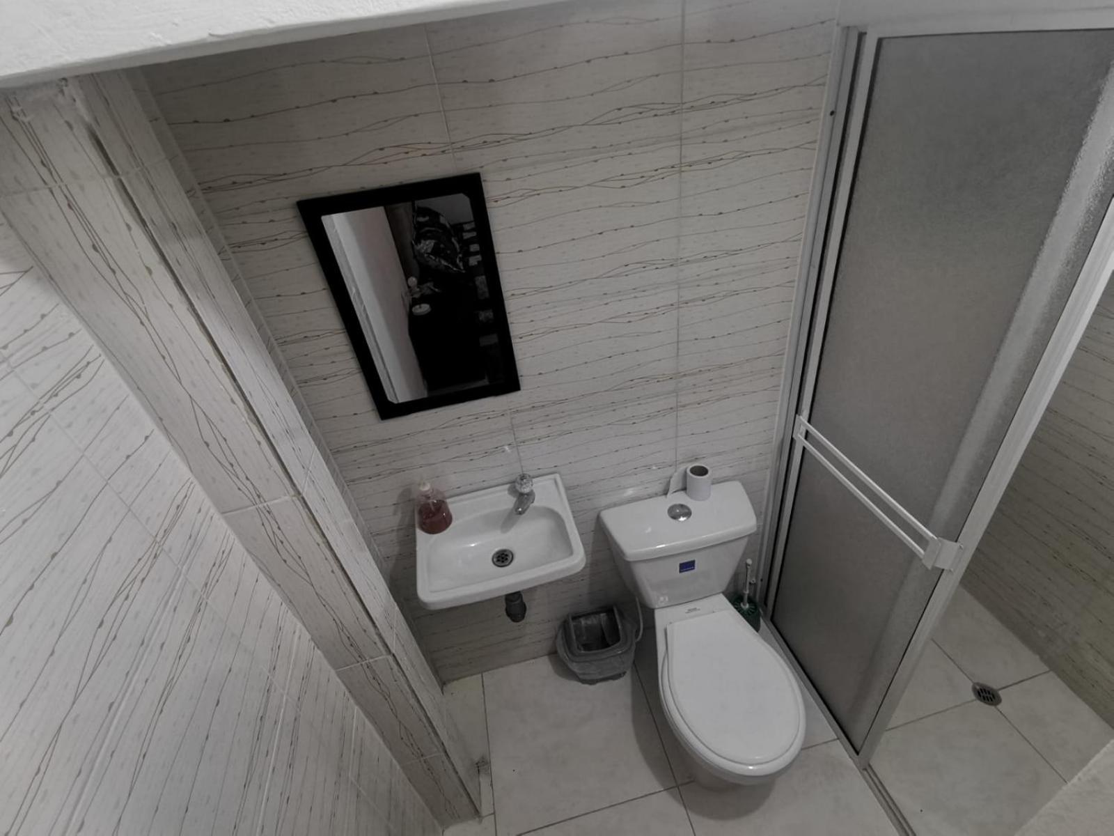 Individual Confort - Bano Privado Habitación en casa particular