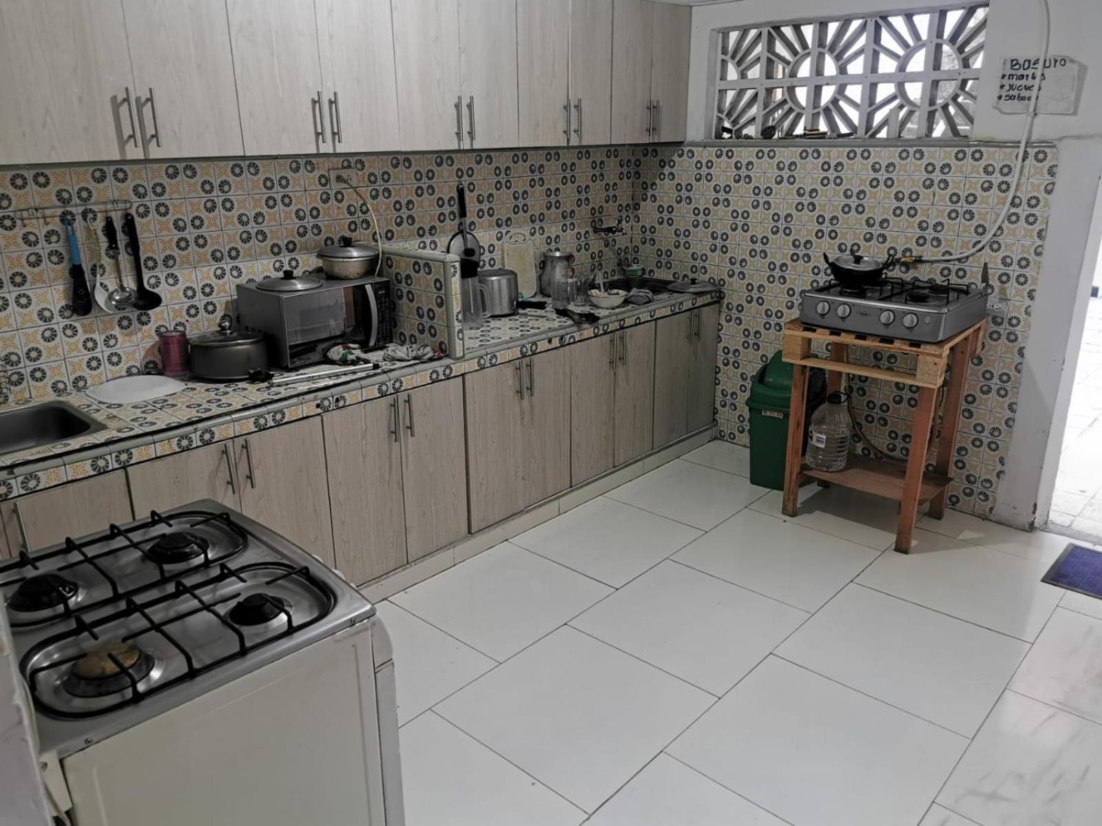 Individual Confort - Bano Privado Cali