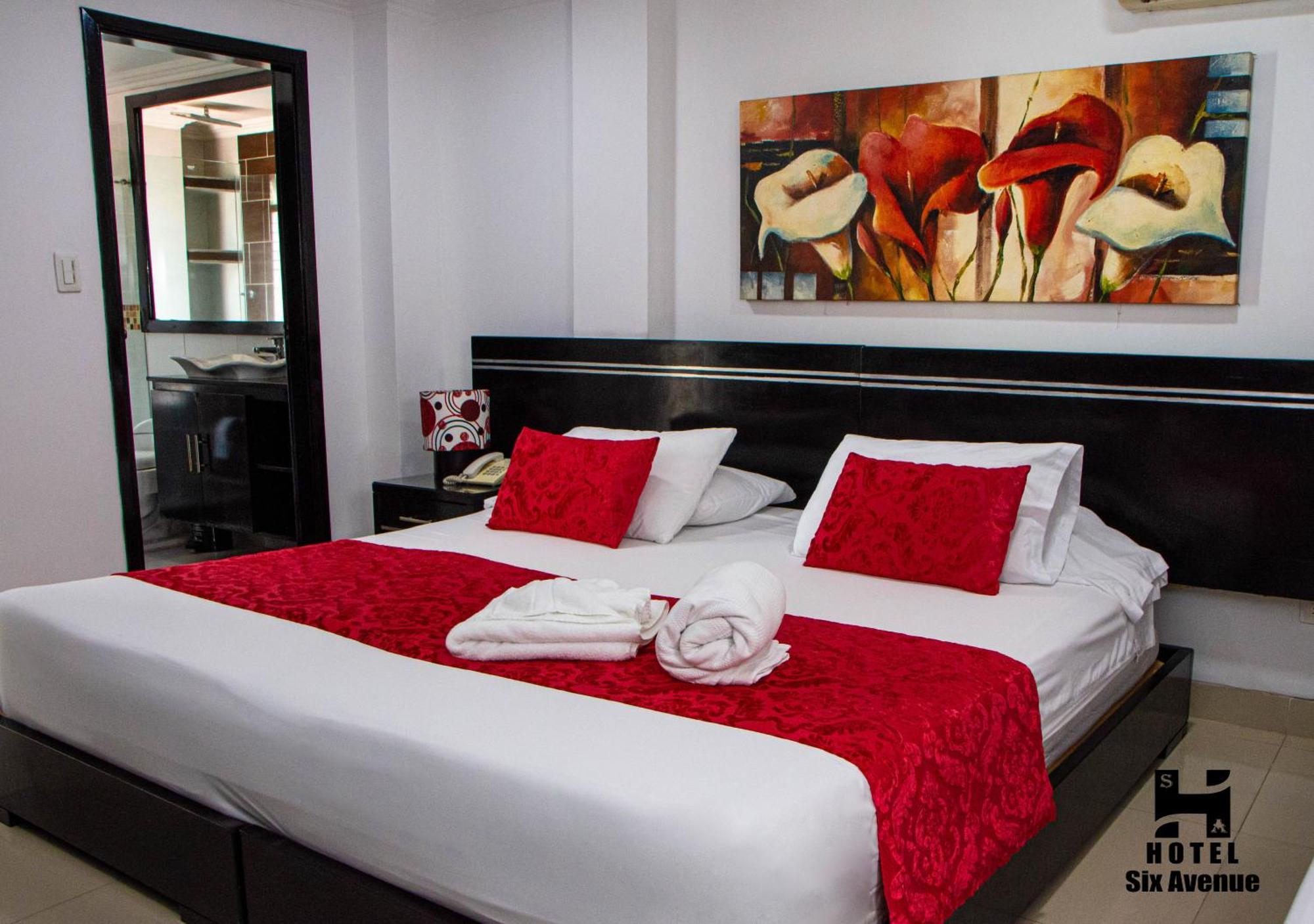 Six Avenue Hotel 4*