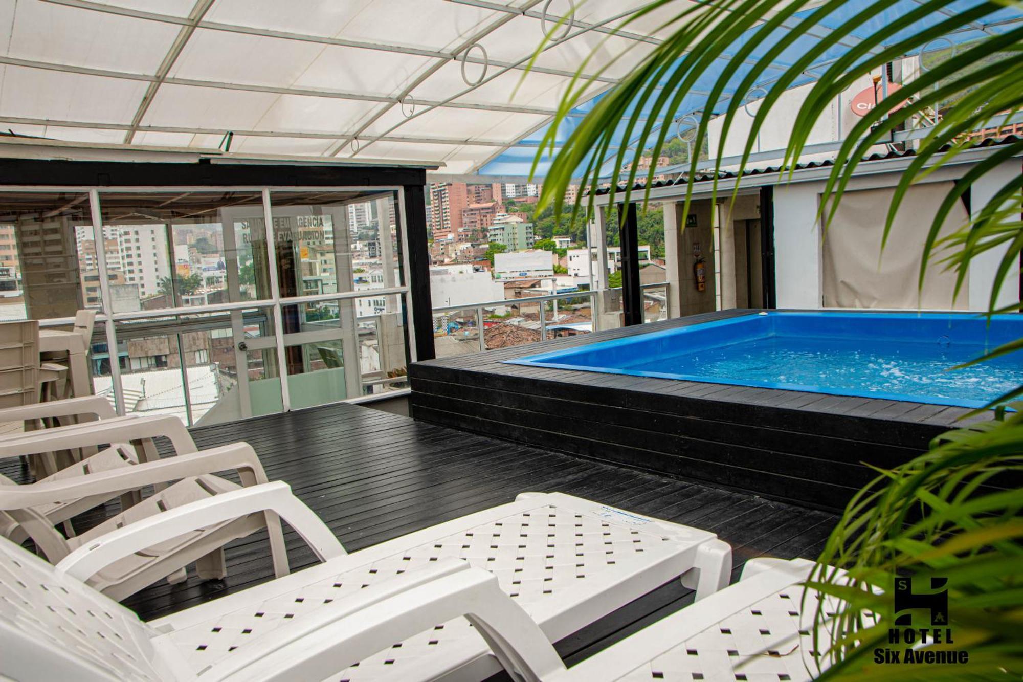 Hotel Six Avenue