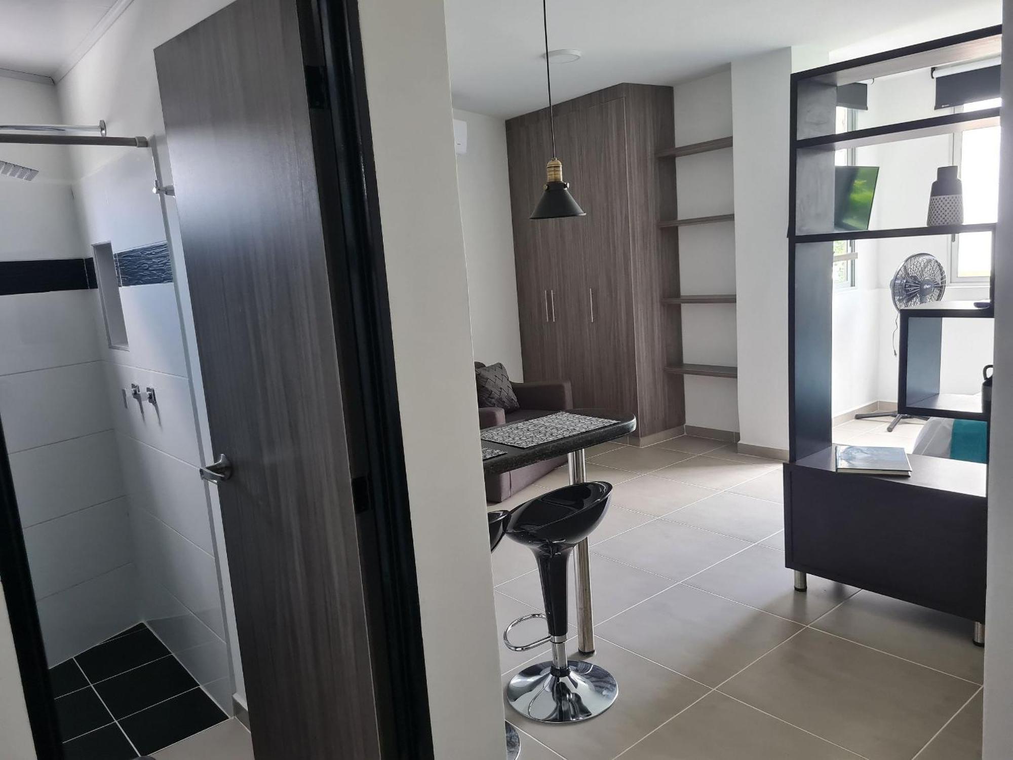 Apartamento 408 Moderno Aparta-suite En Versalles Tipo Loft - Tower & Lofts Cali