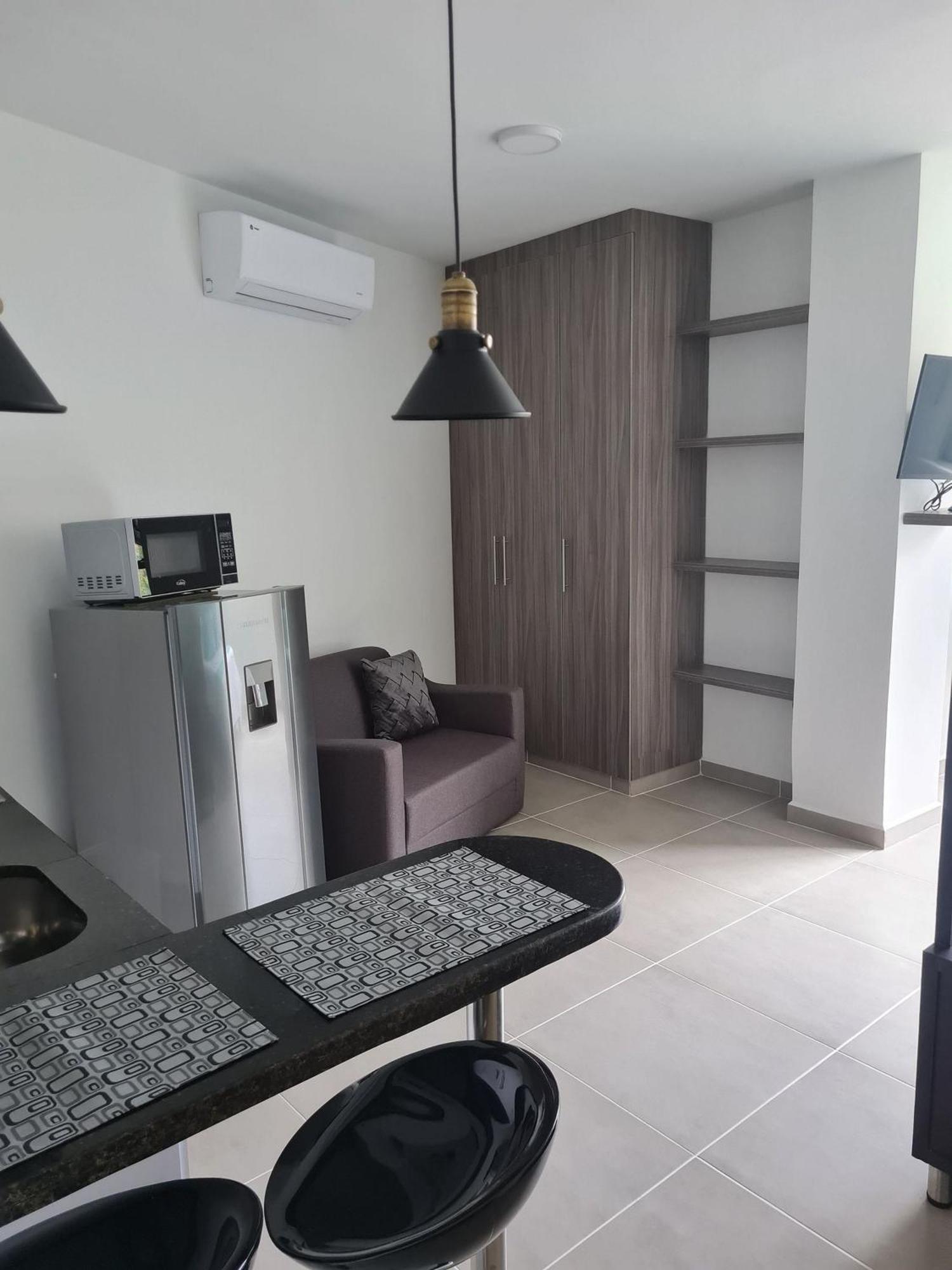 Apartamento 408 Moderno Aparta-suite En Versalles Tipo Loft - Tower & Lofts Cali