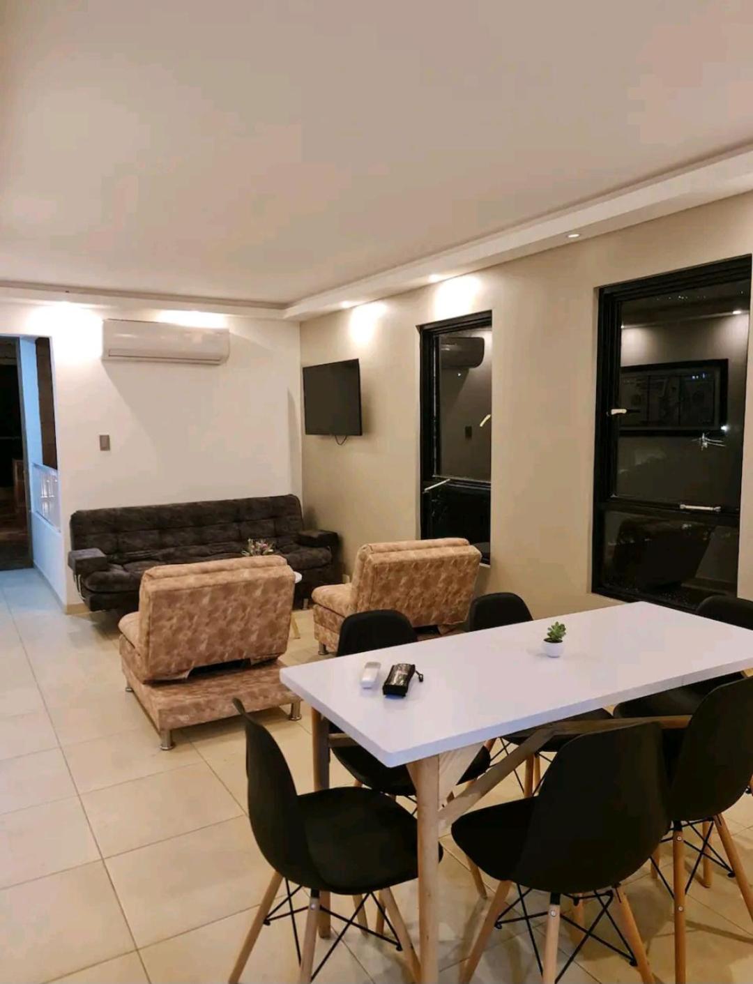 Apartamento La Flora *