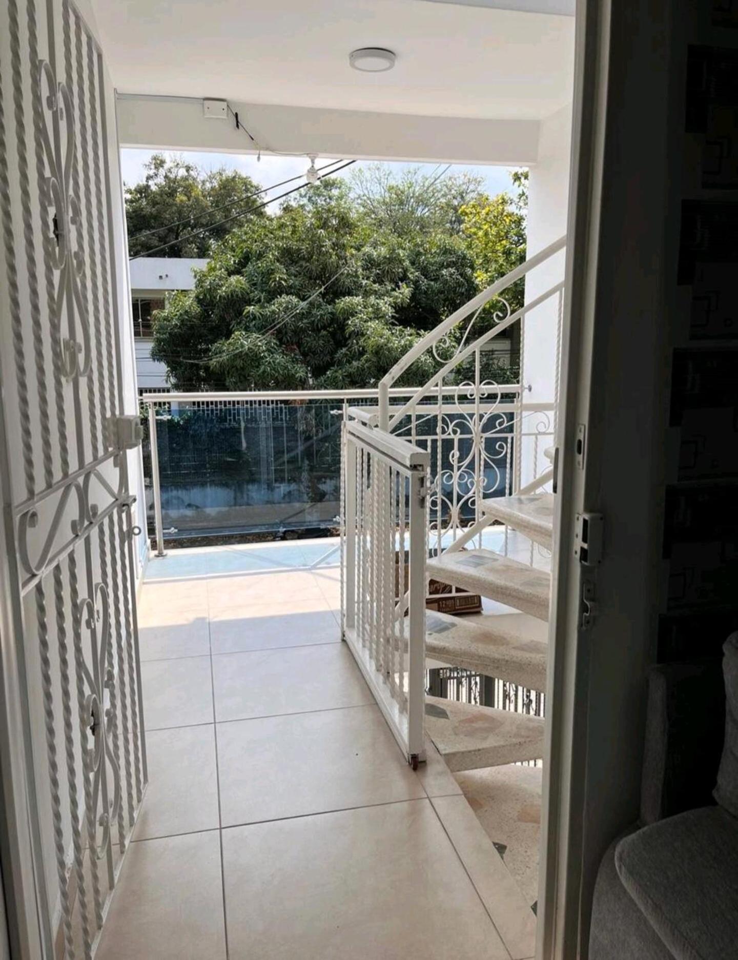 Apartamento La Flora *