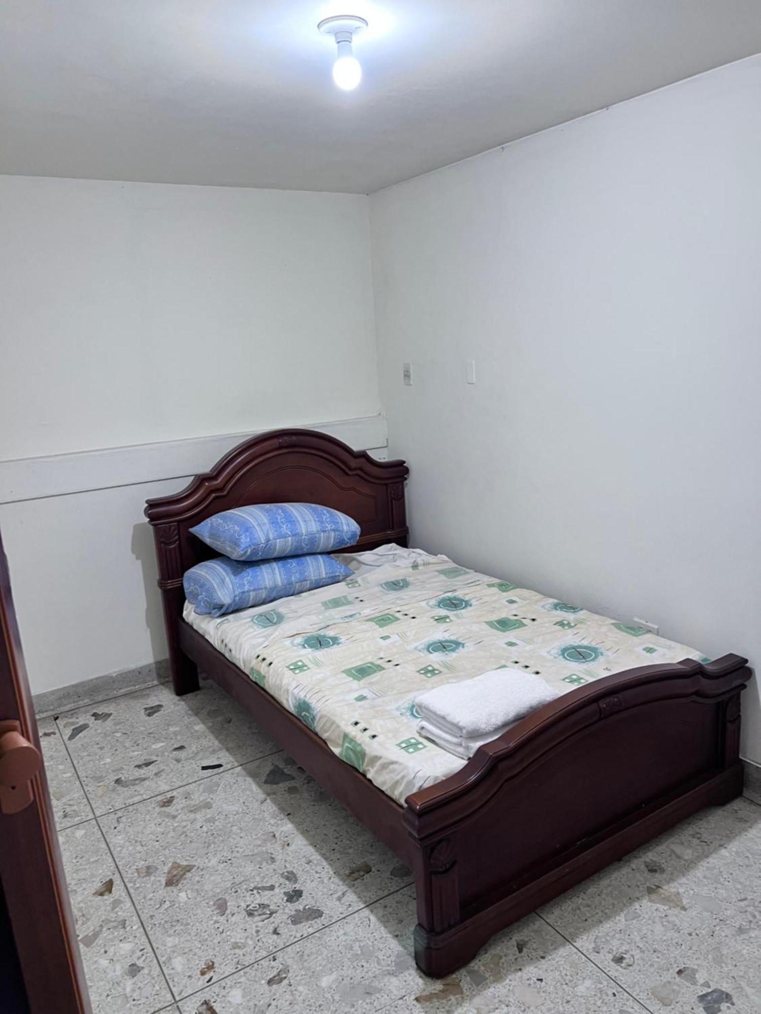 Zona Rosa Barrio Granada - Grande Y Comodo - Cozy Large Near Tourist Attractions