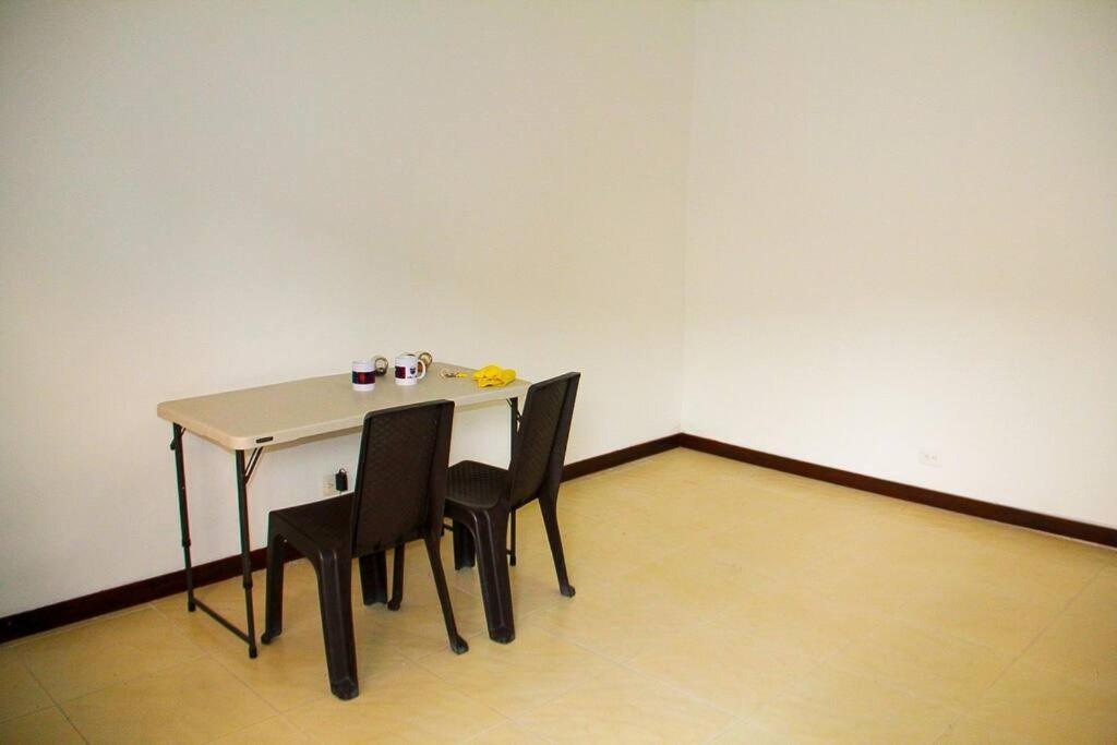 Apartamento In San Fernando. Cali, Colombia *