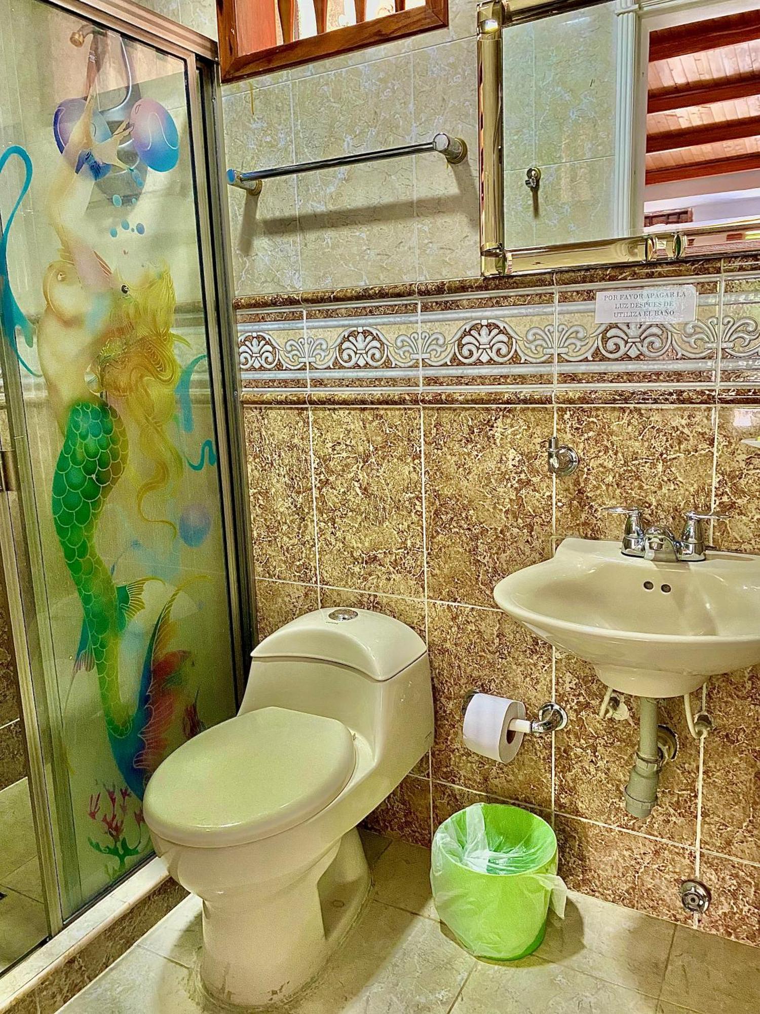 Casa Impacto Hotel *