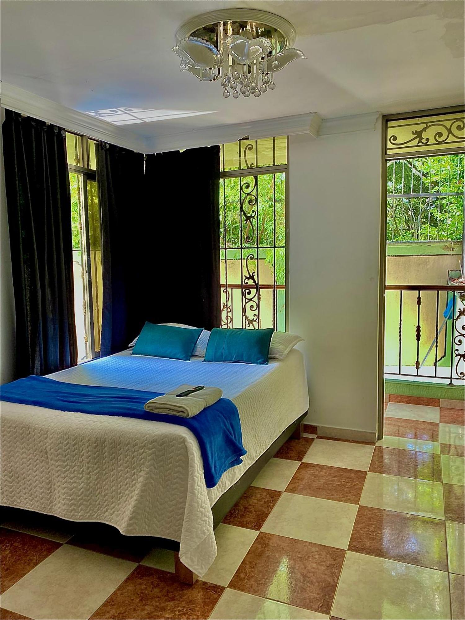 Hotel Casa Impacto *
