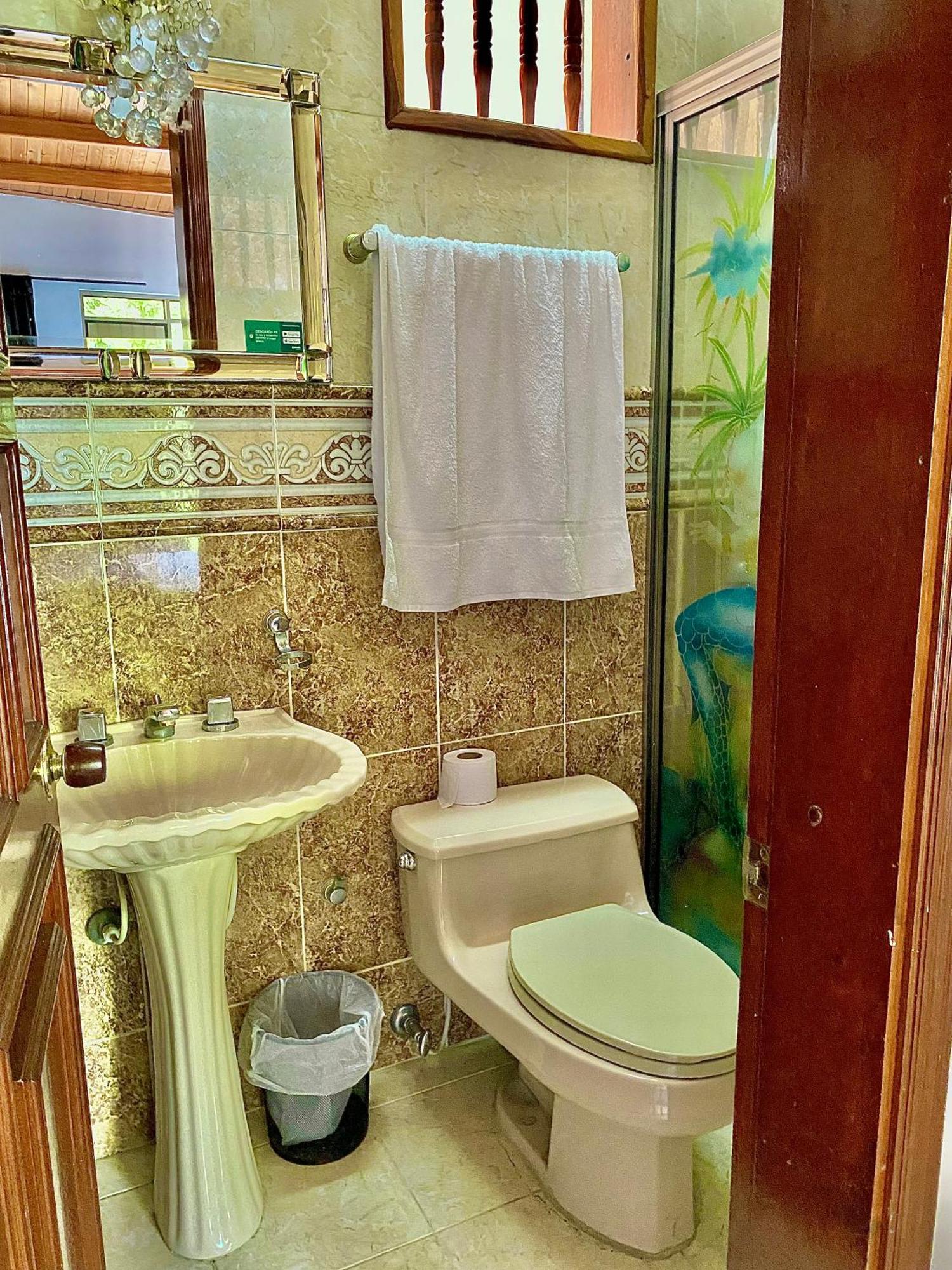 Casa Impacto Hotel *