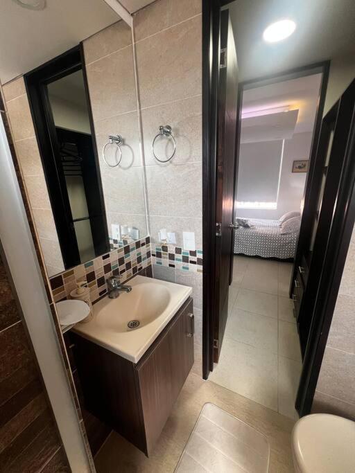 Hermoso Y Tranquilo Apto Piso 10 Sur Con 2 Aires Acondicionados