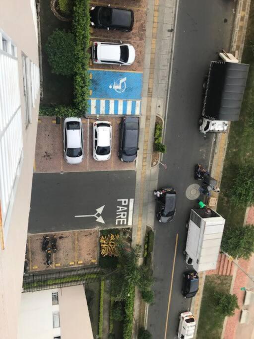 Apartment Hermoso Y Tranquilo Apto Piso 10 Sur Con 2 Aires Acondicionados