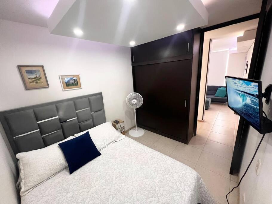 Hermoso Y Tranquilo Apto Piso 10 Sur Con 2 Aires Acondicionados