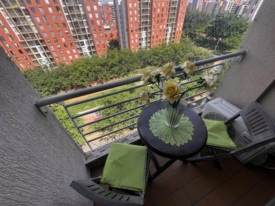 Hermoso Y Tranquilo Apto Piso 10 Sur Con 2 Aires Acondicionados