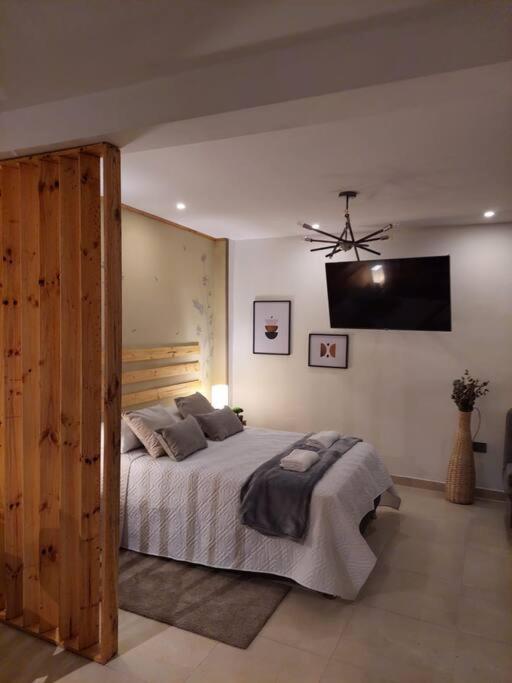 Moderno Aptartamento, Terraza Con Jacuzzi Privado Cali