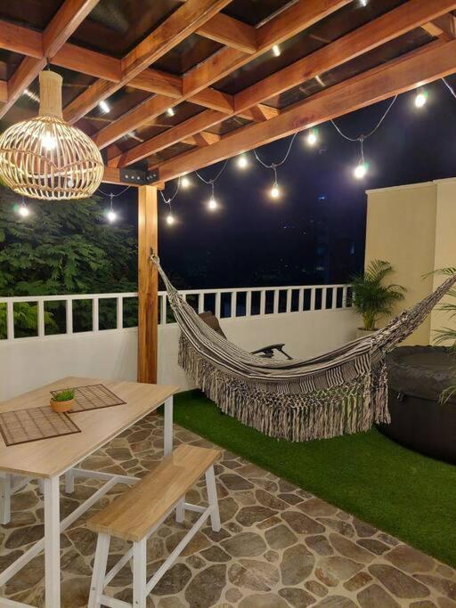 Moderno Aptartamento, Terraza Con Jacuzzi Privado Apartamento