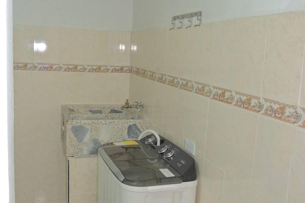 Apartamento Hermoso Primer Piso Barrio Panamericano Cali