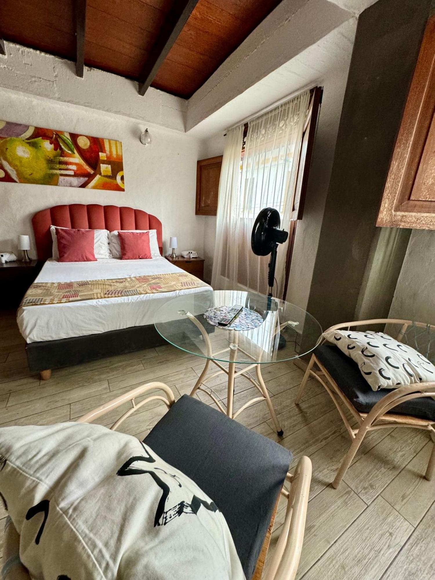 Casa Bresse Hotel *
