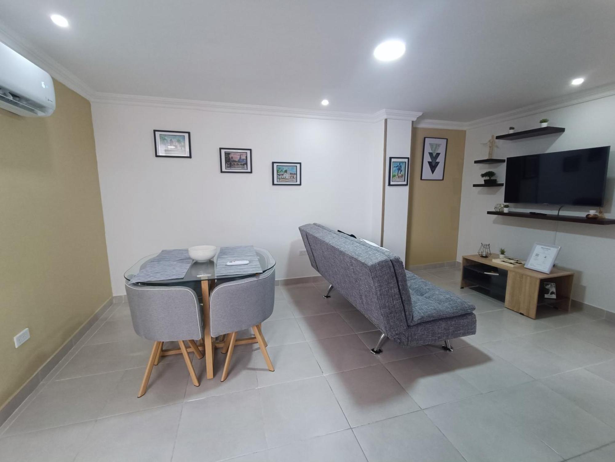 Moderno Aptartamento, Terraza Con Jacuzzi Privado *