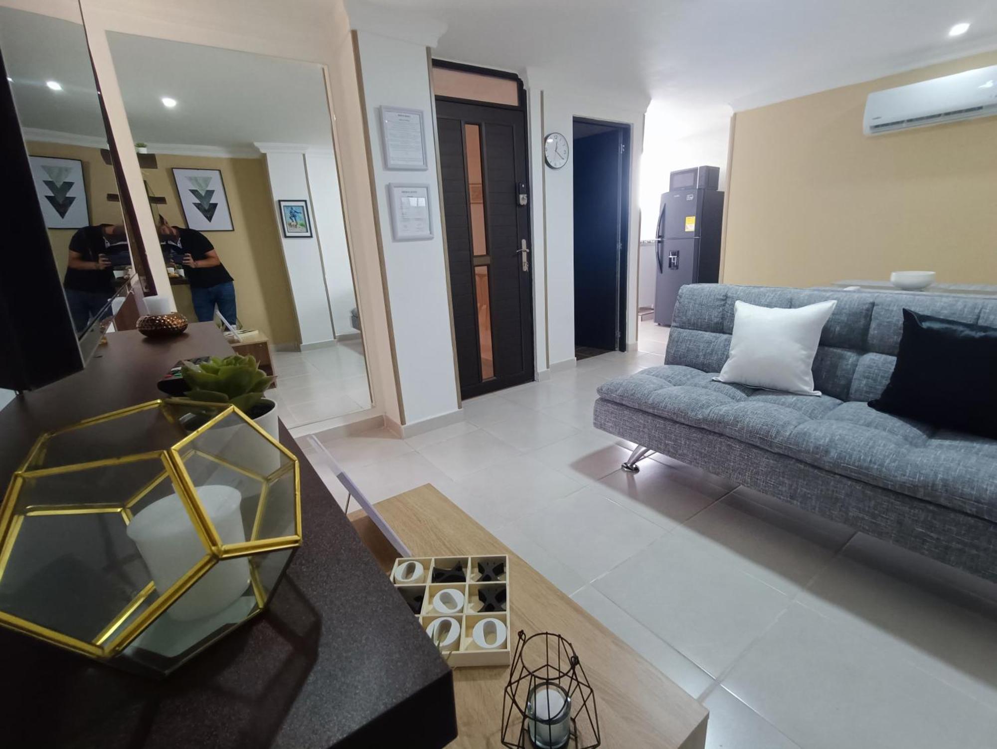 Moderno Aptartamento, Terraza Con Jacuzzi Privado Apartamento *