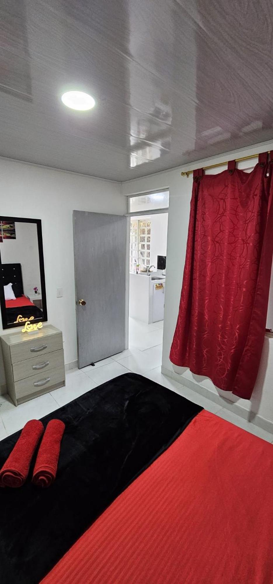 Refugio Romantico Y Acogedor Ideal Parejas Y Familias En Hermosas Montanas De Cali