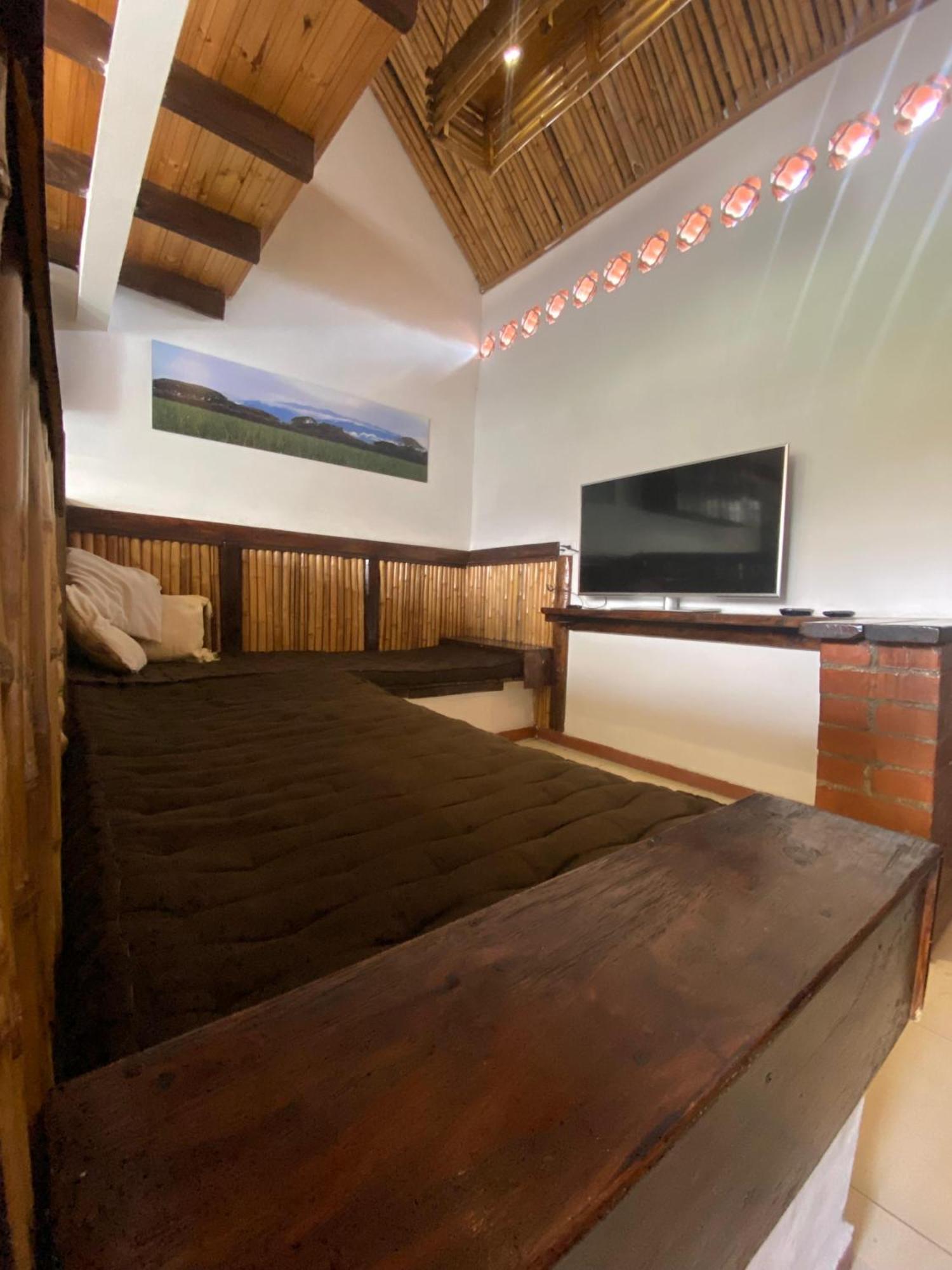 Mini Casa En La Alameda