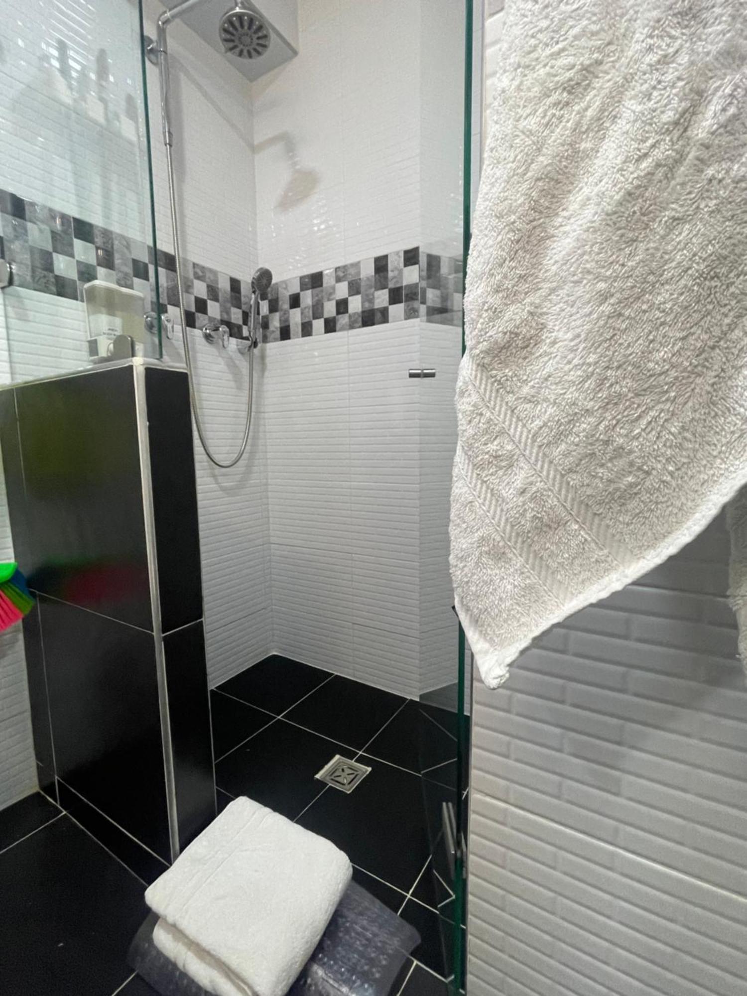 Cozy Y Stylish Private 201 * Cali
