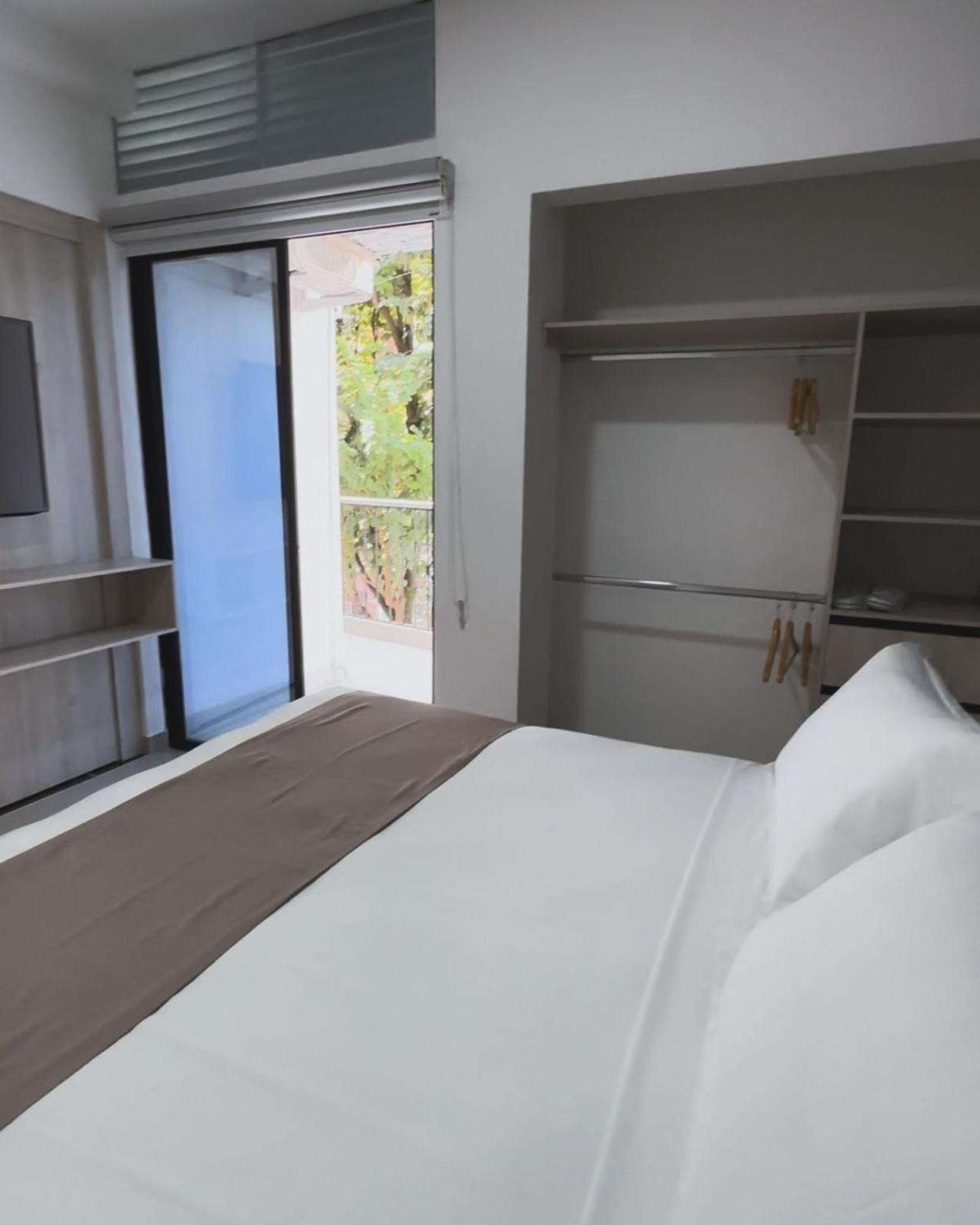 Apartahotel On Apartasuites Cali