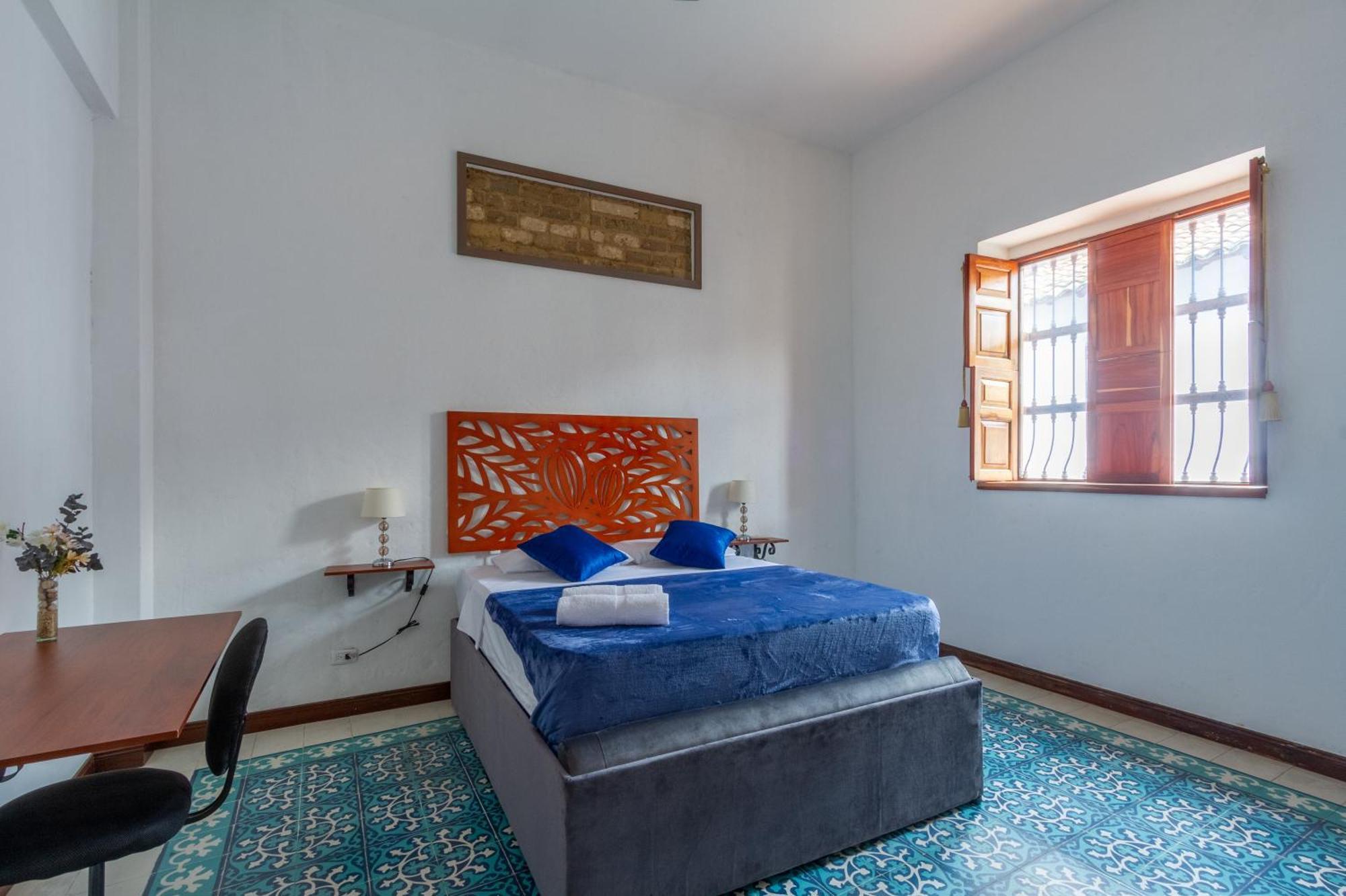 Casa Carambolo *