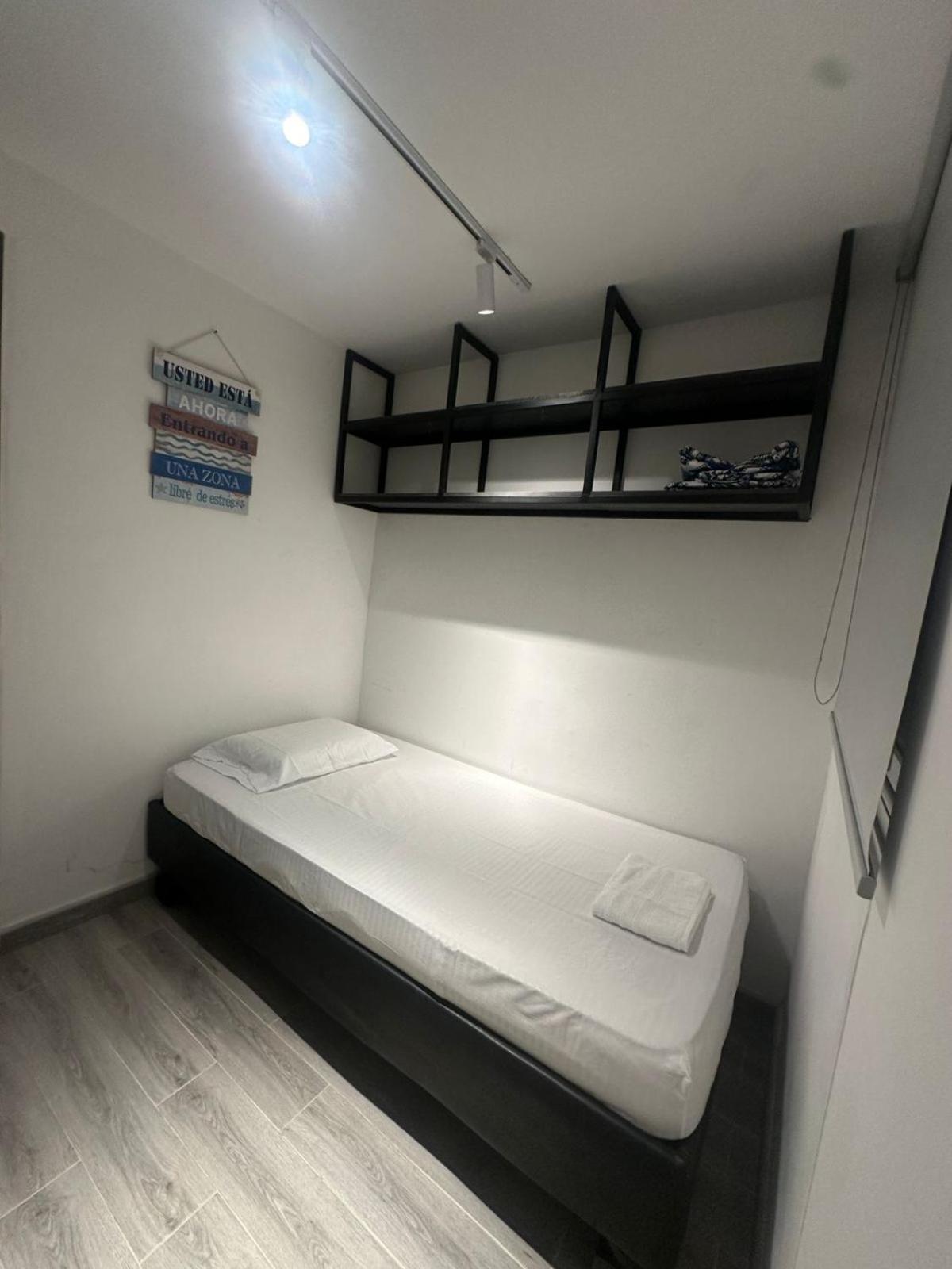 Apartamento Kevin Moderno En *