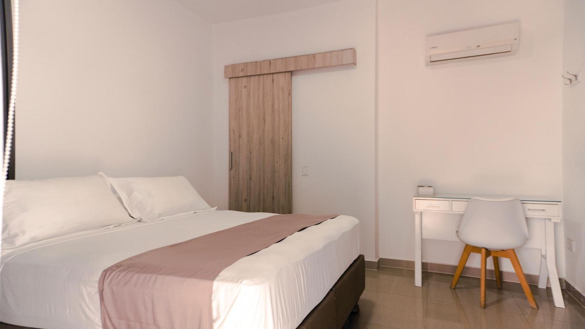 Apartahotel On Apartasuites 4*