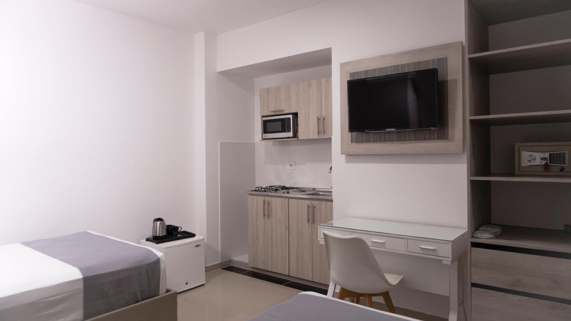 On Apartasuites 4* Cali